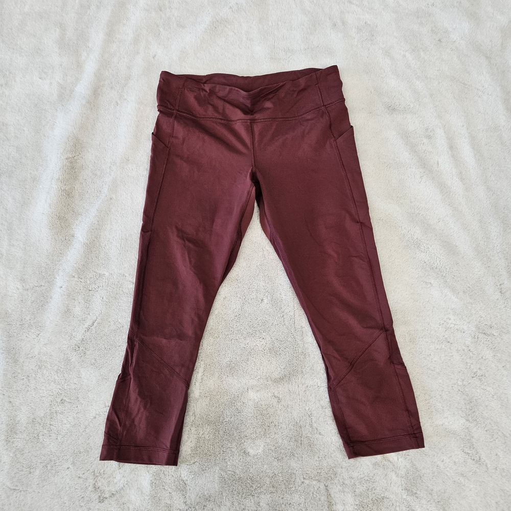 lululemon athletica Womens Burgundy Red Cropped Capri Style Leggings Size 10
